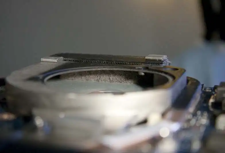 чистка ноутбука Packard Bell в Стрельне