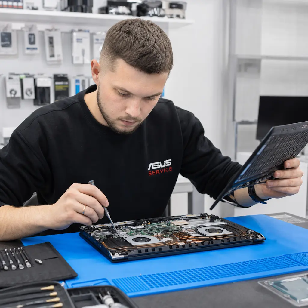 заменить клавиатуру на ноутбуке Asus в Стрельне